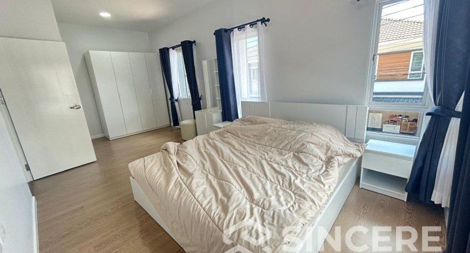 For rent 3 bedrooms house in Mueang Phuket, Phuket