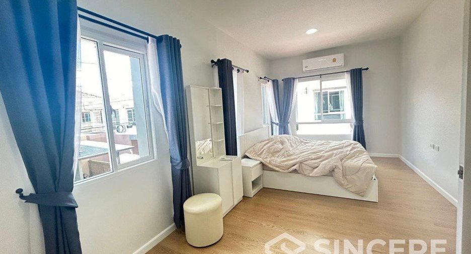 For rent 3 bedrooms house in Mueang Phuket, Phuket