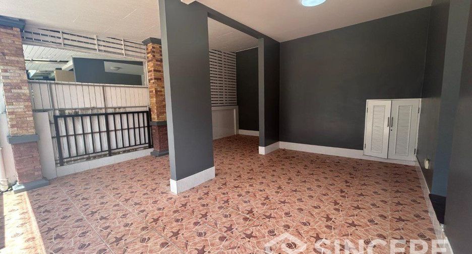 For rent 3 bedrooms house in Mueang Phuket, Phuket