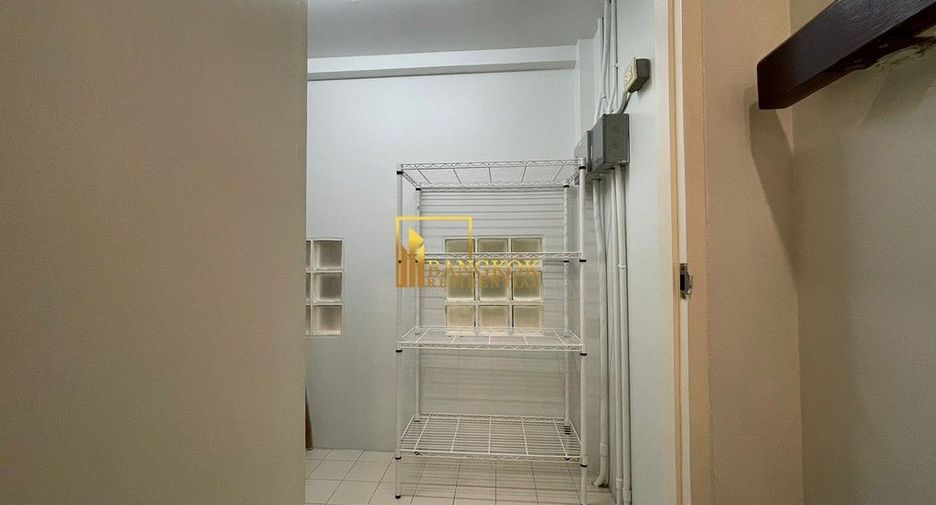 For rent 4 ベッドルーム house in Khlong Toei, Bangkok