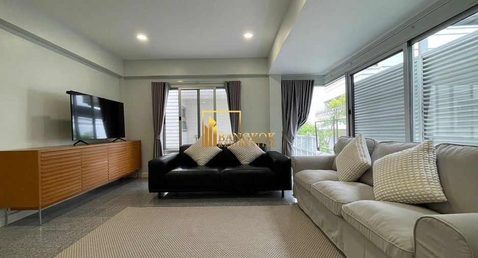 For rent 4 ベッドルーム house in Khlong Toei, Bangkok