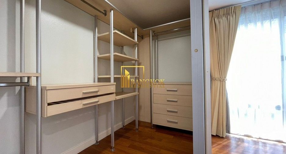For rent 4 ベッドルーム house in Khlong Toei, Bangkok