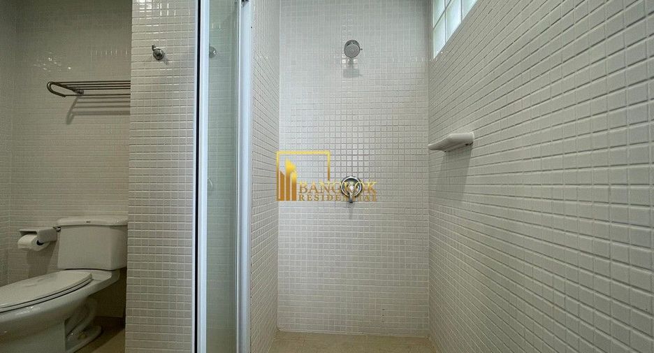 For rent 4 ベッドルーム house in Khlong Toei, Bangkok
