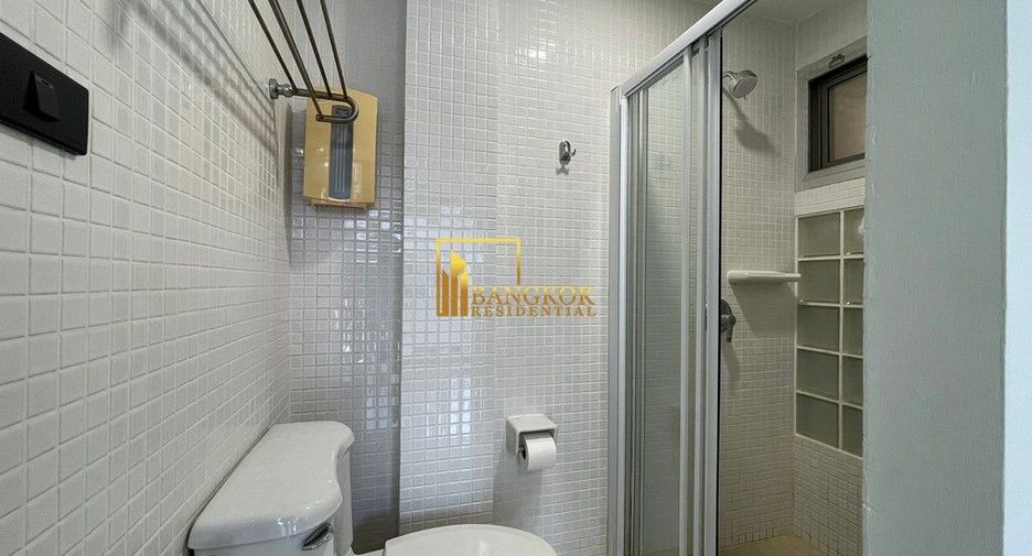 For rent 4 ベッドルーム house in Khlong Toei, Bangkok
