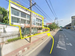 For sale office in Thawi Watthana, Bangkok