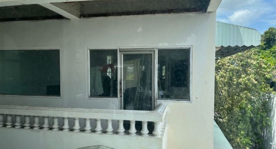 For sale office in Thawi Watthana, Bangkok