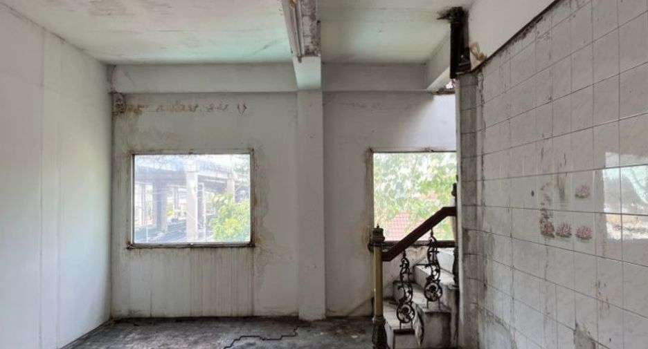 For sale office in Thawi Watthana, Bangkok