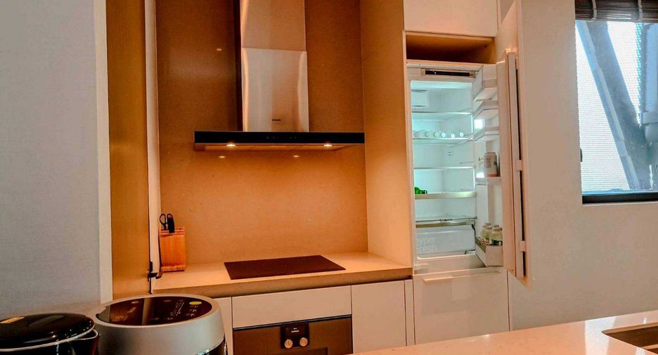 For sale 2 bed condo in Khlong San, Bangkok