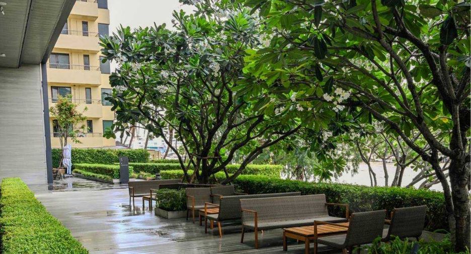 For sale 2 bed condo in Khlong San, Bangkok