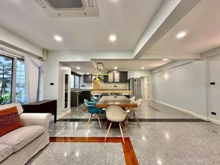 For rent 4 ベッドルーム house in Khlong Toei, Bangkok