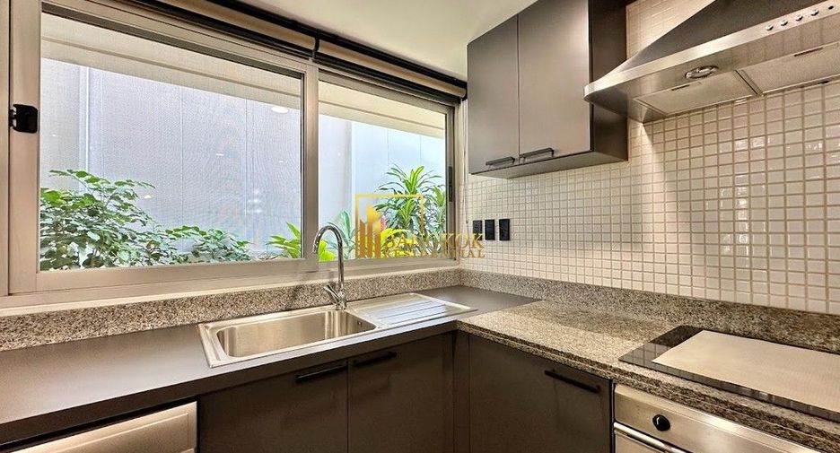 For rent 4 ベッドルーム house in Khlong Toei, Bangkok