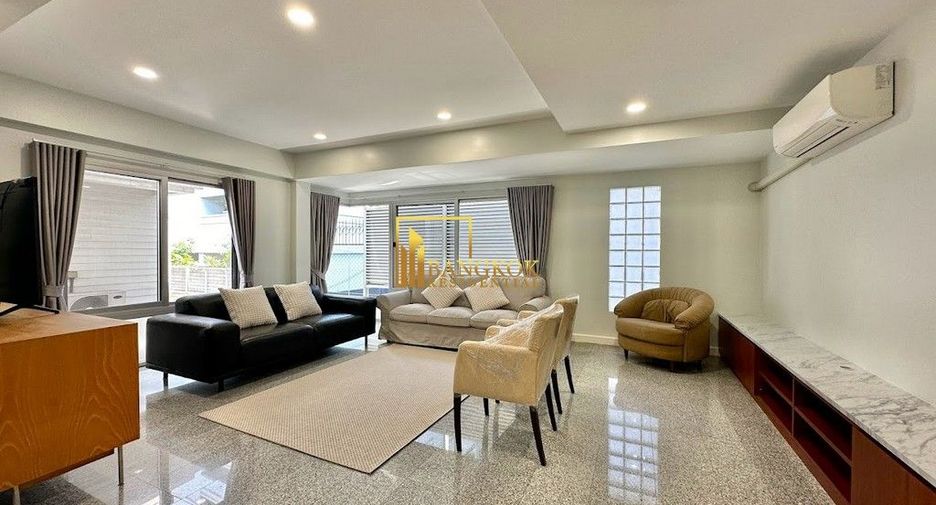 For rent 4 ベッドルーム house in Khlong Toei, Bangkok