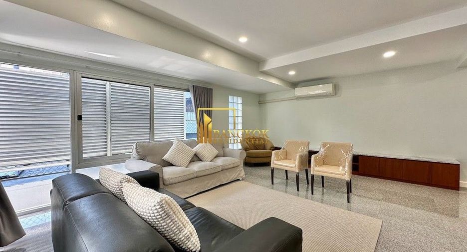 For rent 4 ベッドルーム house in Khlong Toei, Bangkok