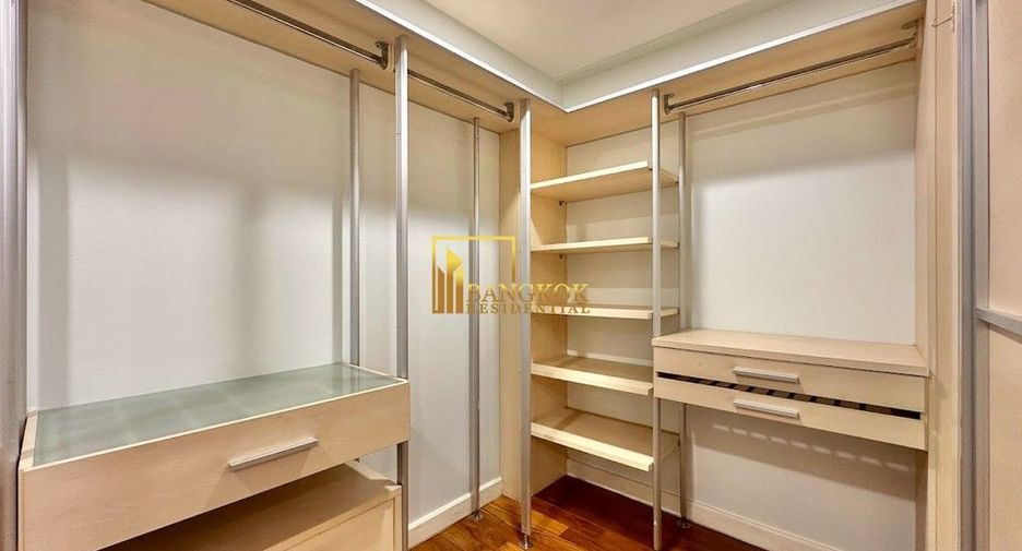 For rent 4 ベッドルーム house in Khlong Toei, Bangkok