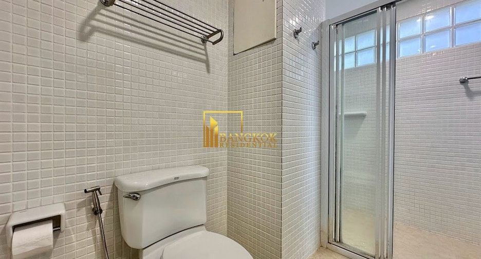 For rent 4 ベッドルーム house in Khlong Toei, Bangkok