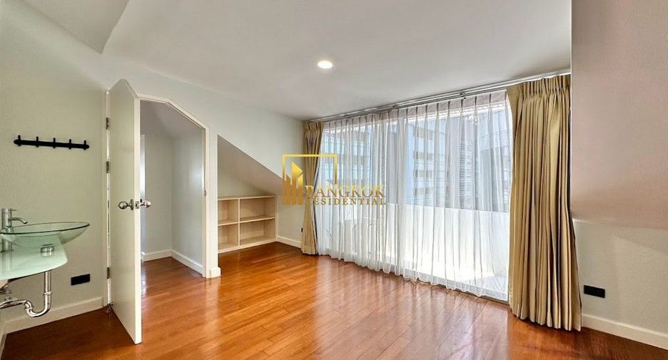 For rent 4 ベッドルーム house in Khlong Toei, Bangkok