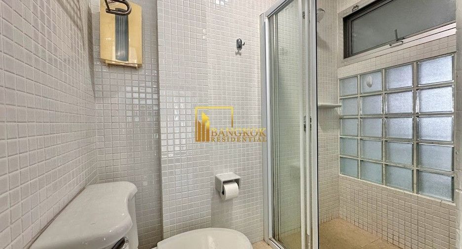 For rent 4 ベッドルーム house in Khlong Toei, Bangkok