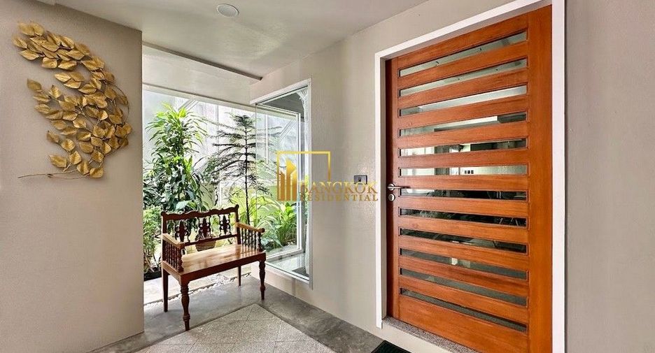 For rent 4 ベッドルーム house in Khlong Toei, Bangkok