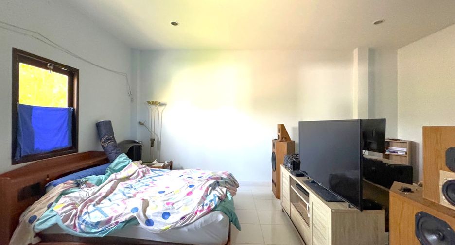 For sale 6 bedrooms house in Thai Mueang, Phang Nga