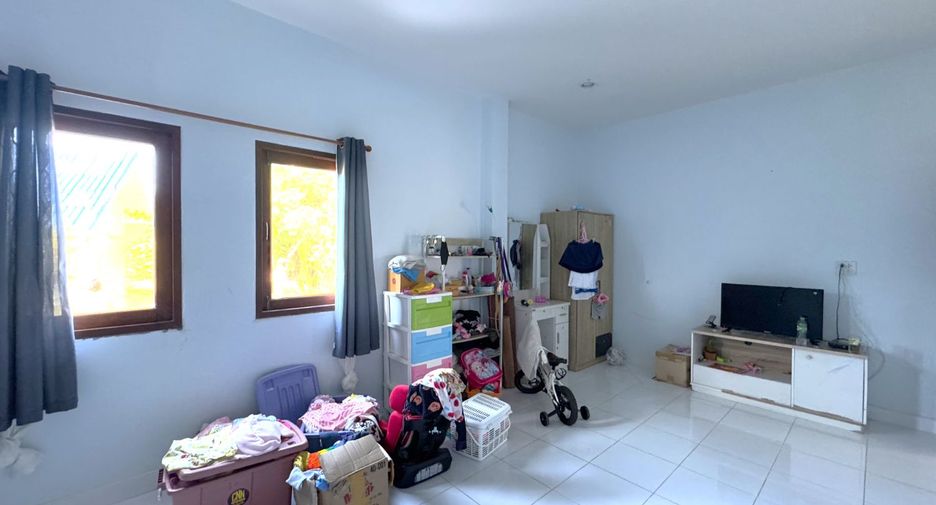 For sale 6 bedrooms house in Thai Mueang, Phang Nga