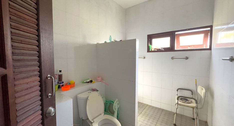 For sale 6 bedrooms house in Thai Mueang, Phang Nga