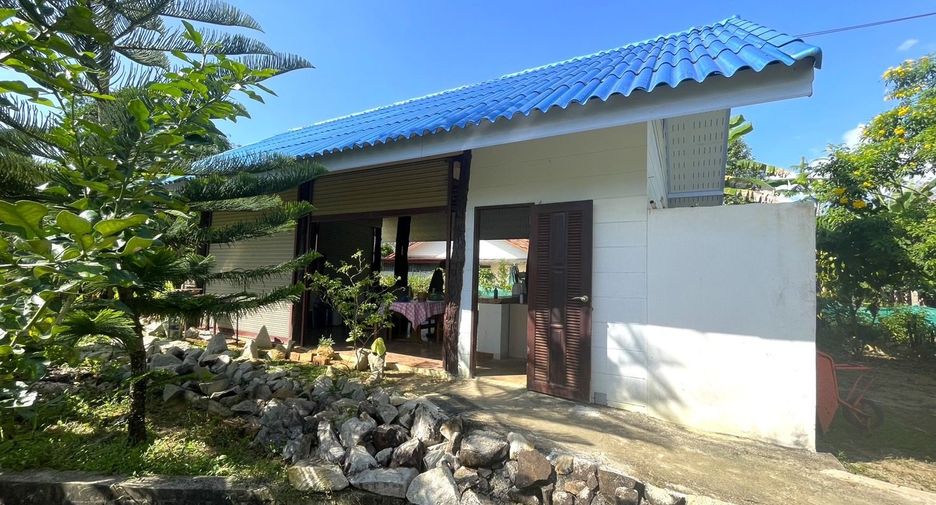 For sale 6 bedrooms house in Thai Mueang, Phang Nga
