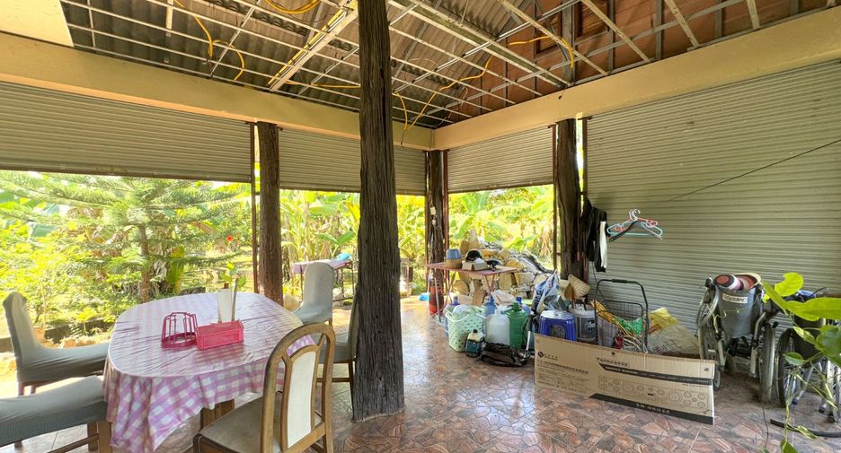 For sale 6 bedrooms house in Thai Mueang, Phang Nga