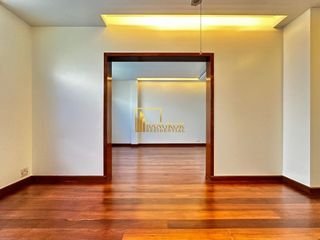 For rent 3 bedrooms townhouse in Khlong Toei, Bangkok