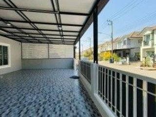 For sale 4 Beds house in Lam Luk Ka, Pathum Thani