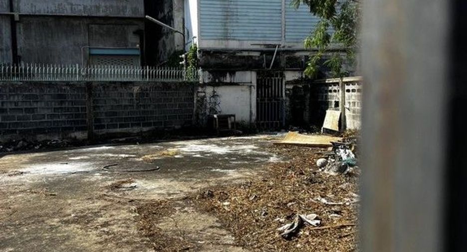 Аренда Участок в Банг Капи, Бангкок