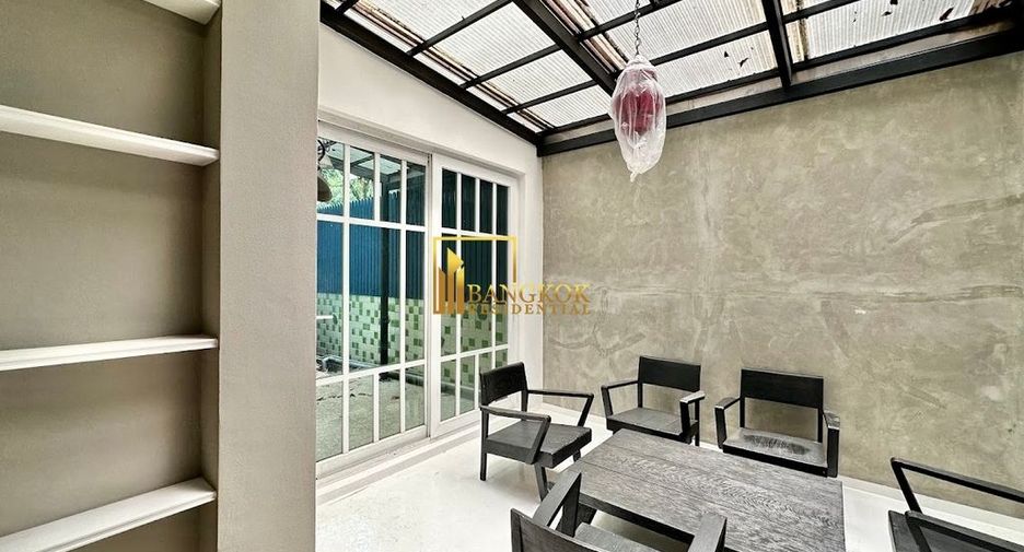 Reihenhaus zur Miete mit 3 Zimmer in Watthana, Bangkok