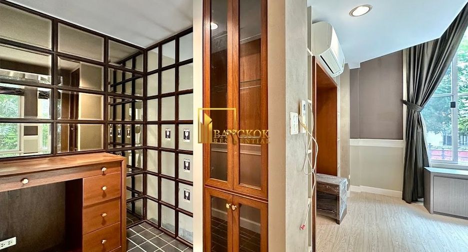 Reihenhaus zur Miete mit 3 Zimmer in Watthana, Bangkok