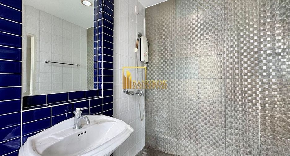 Reihenhaus zur Miete mit 3 Zimmer in Watthana, Bangkok