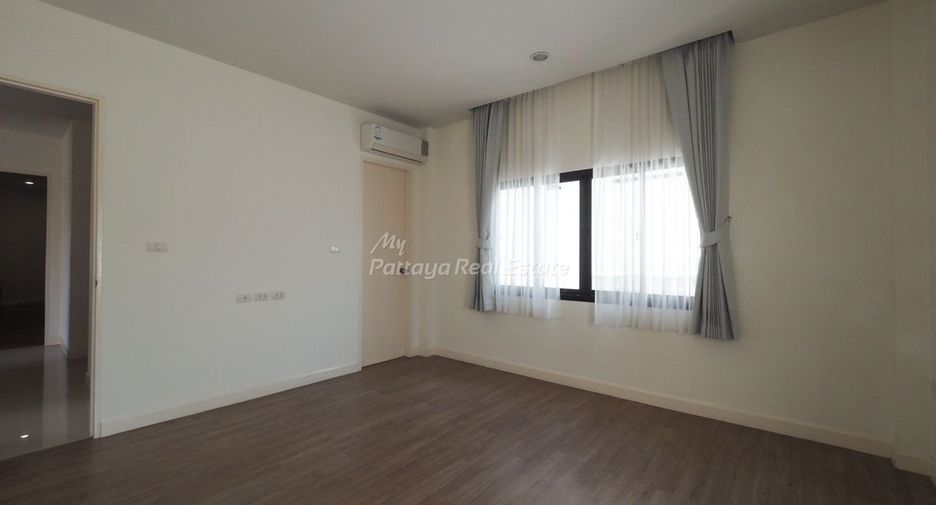 Casa en venta de 3 habitaciones en Sattahip, Chonburi