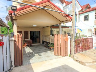 For sale 2 bed townhouse in Cha Am, Phetchaburi