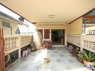 For sale 2 bed townhouse in Cha Am, Phetchaburi