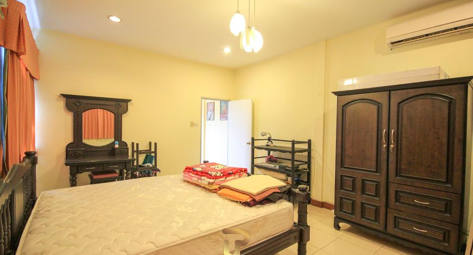 Reihenhaus zum Kauf mit 2 Zimmer in Cha Am, Phetchaburi