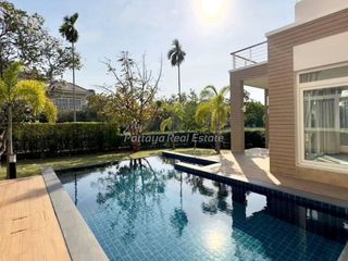For sale 4 bed house in Sattahip, Chonburi