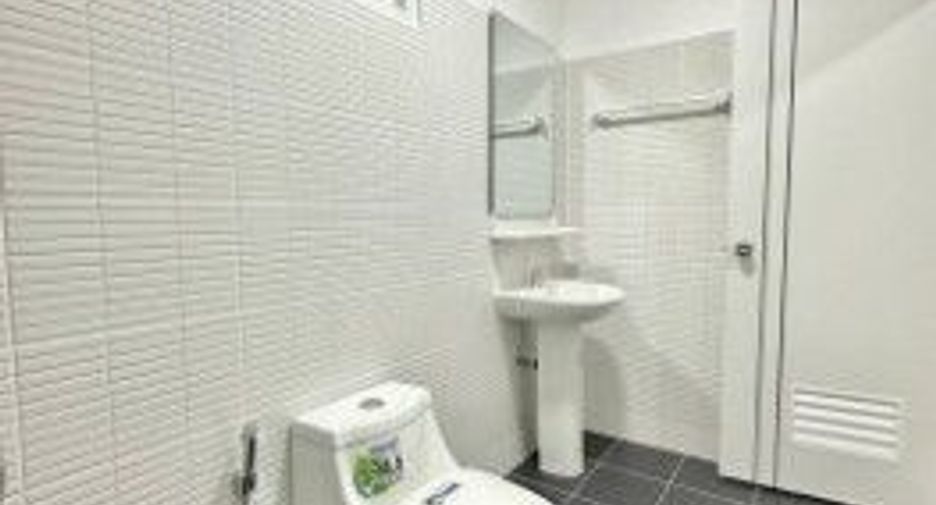 For sale 3 Beds townhouse in Bang Bua Thong, Nonthaburi