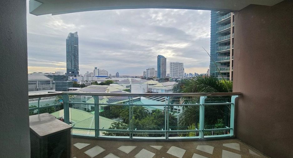For rent 1 bed condo in Yan Nawa, Bangkok
