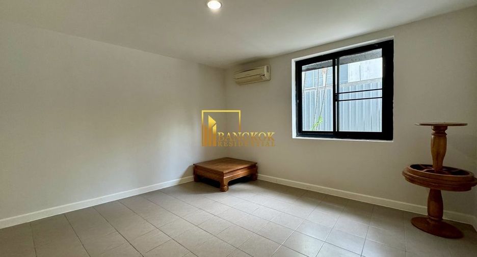 For rent 4 ベッドルーム house in Khlong Toei, Bangkok