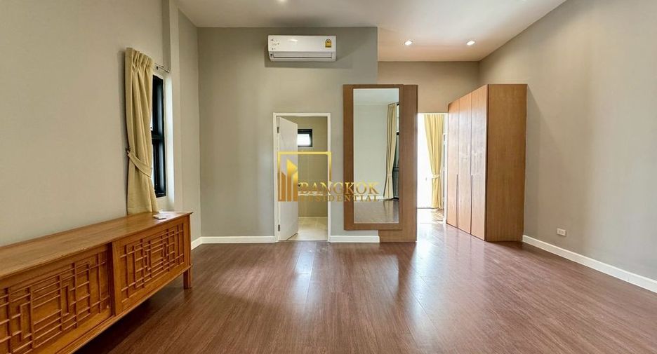 For rent 4 ベッドルーム house in Khlong Toei, Bangkok
