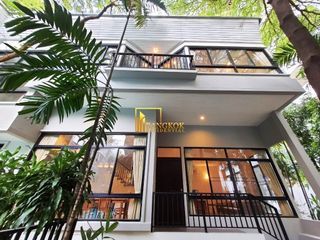 For rent 4 ベッドルーム house in Khlong Toei, Bangkok