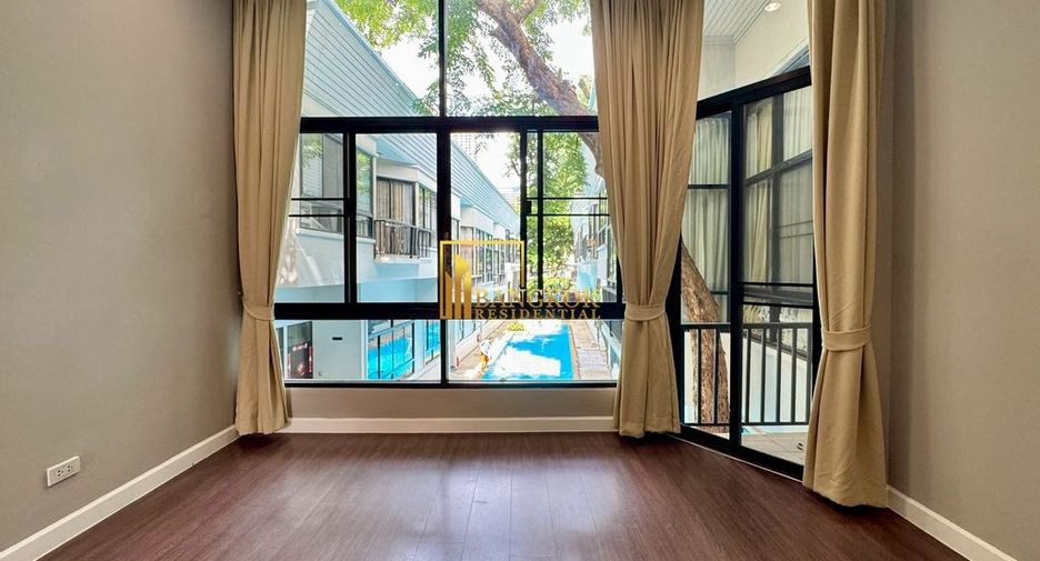 For rent 4 ベッドルーム house in Khlong Toei, Bangkok