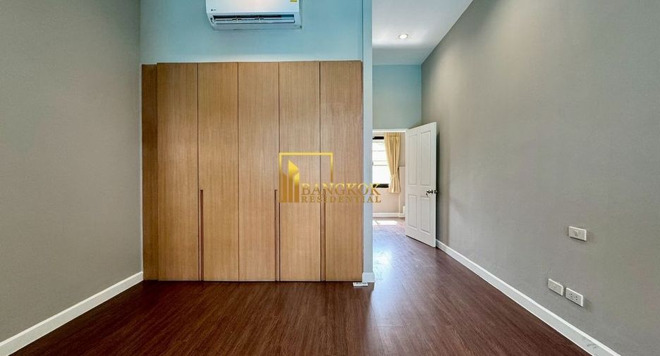 For rent 4 ベッドルーム house in Khlong Toei, Bangkok