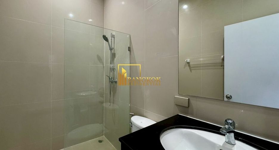 For rent 4 ベッドルーム house in Khlong Toei, Bangkok
