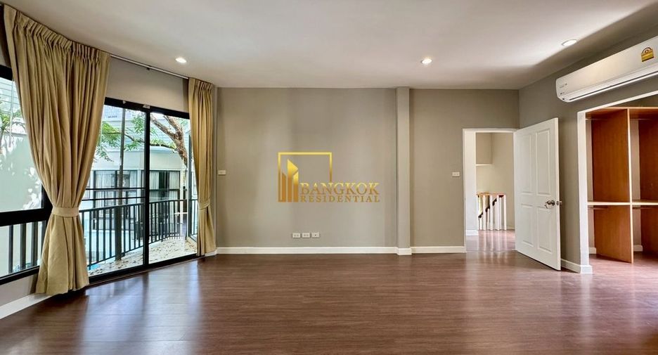 For rent 4 ベッドルーム house in Khlong Toei, Bangkok