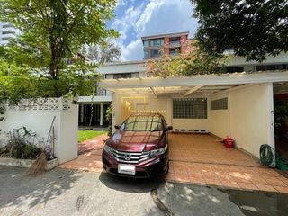 For rent 4 ベッドルーム house in Watthana, Bangkok