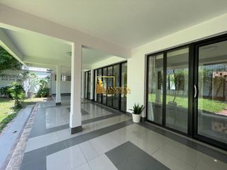 For rent 4 ベッドルーム house in Watthana, Bangkok