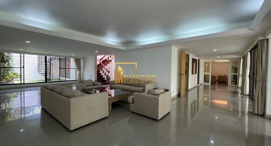 For rent 4 ベッドルーム house in Watthana, Bangkok